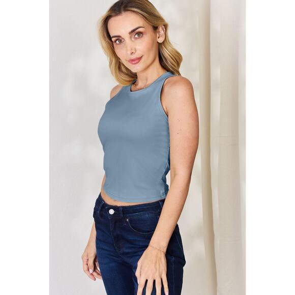 Everyday Crew Neck Slim Tank - Picture 2 of 7